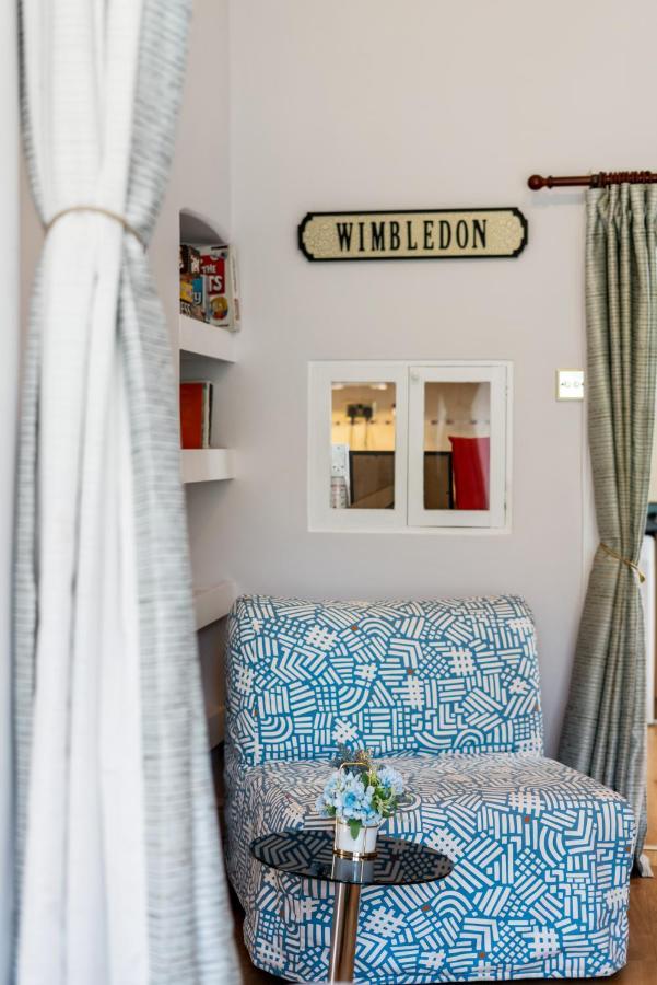 Lovely Garden Apartment In Wimbledon Town Centre With Private Parking By Wimbledon Holiday Lets Londres Exterior foto